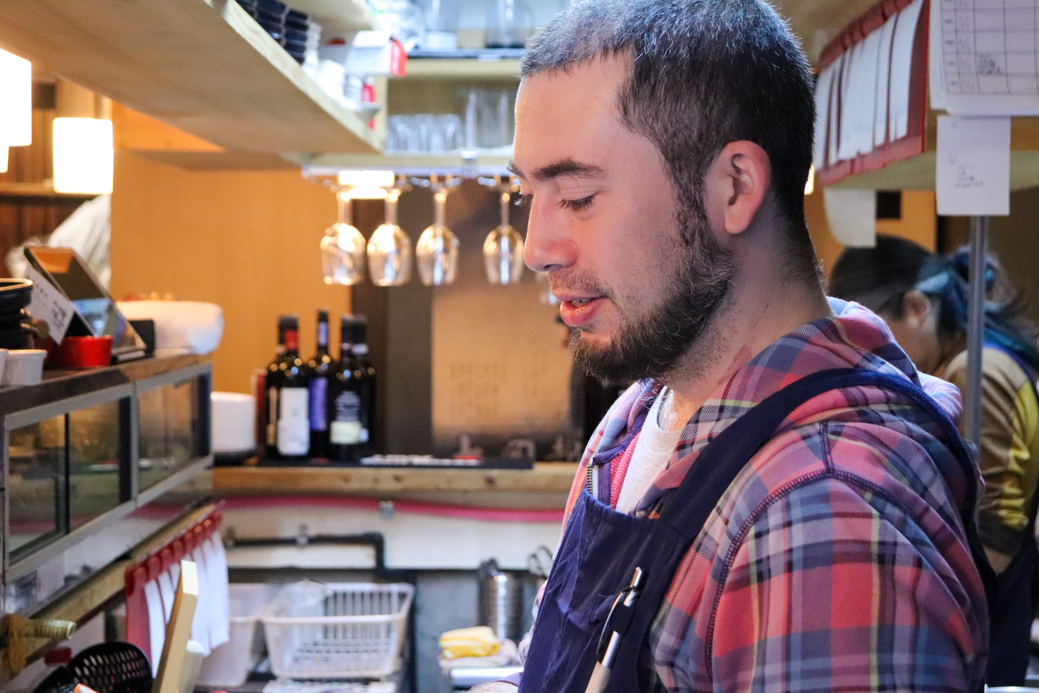 樫尾食堂・樫尾酒店　オーナー　樫尾英理究さん